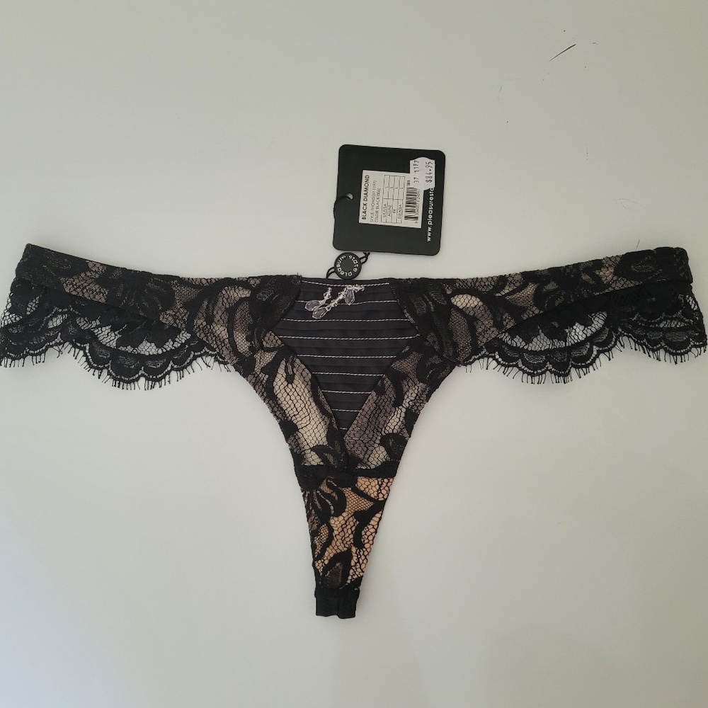 PLEASURE SATE Black Diamond Thong SIZE L